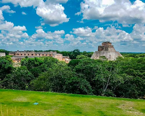 uxmal-tour